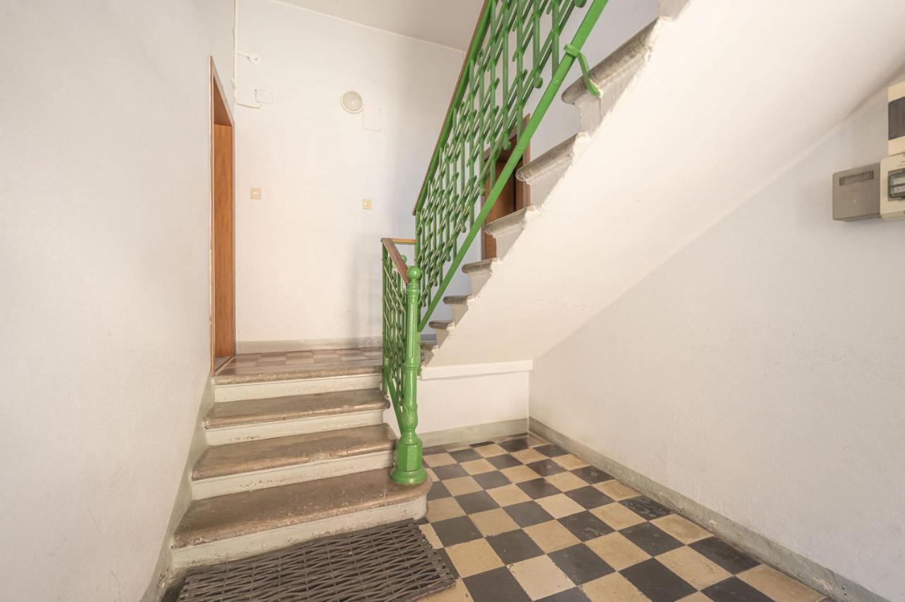 Arte E Cinema - 10 Min Da Venezia Apartment Mestre Bagian luar foto