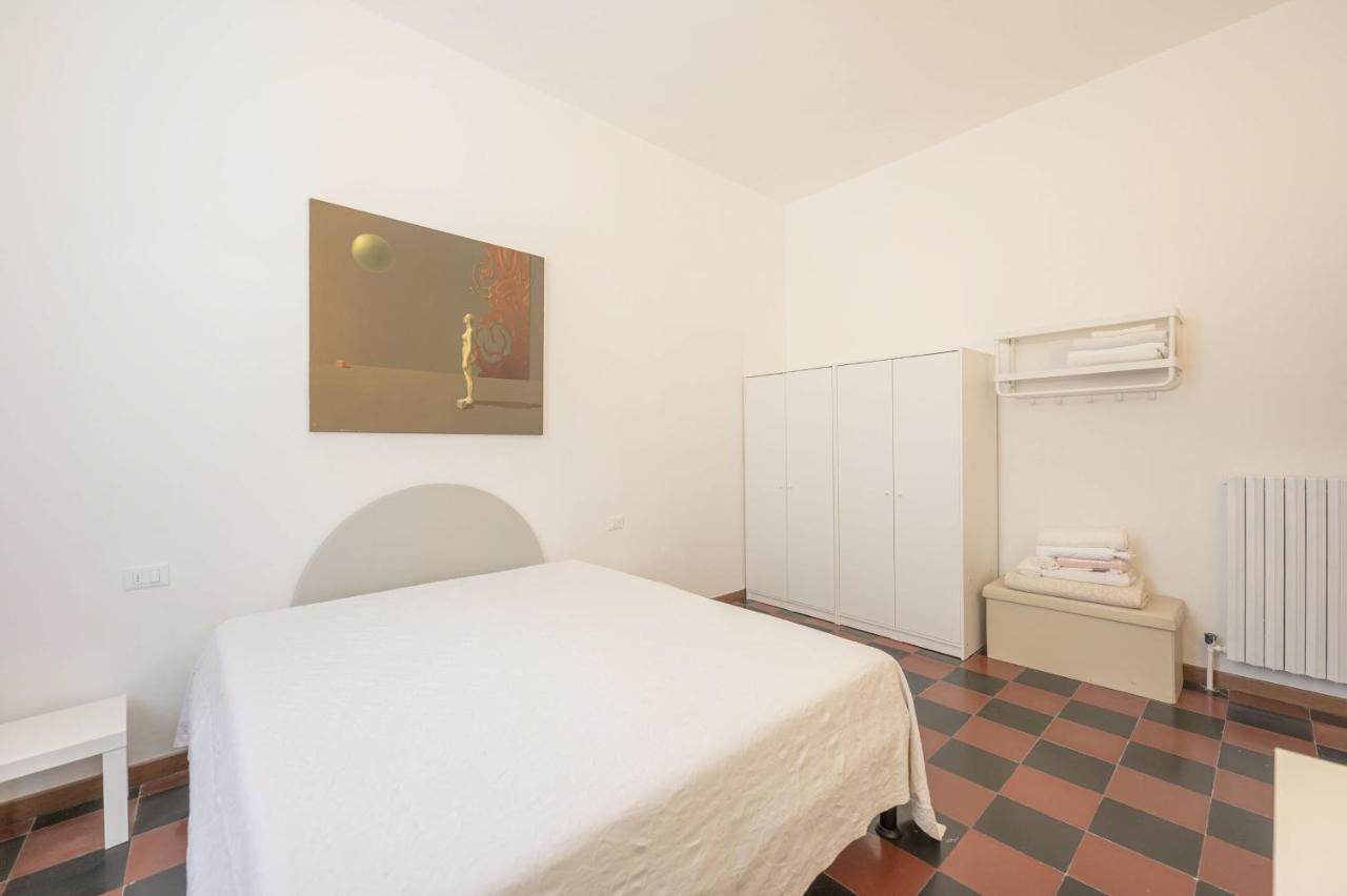 Arte E Cinema - 10 Min Da Venezia Apartment Mestre Bagian luar foto